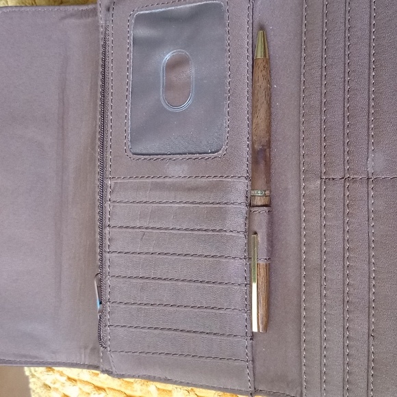 Etienne Aigner EST 1949 Brown Canvas Faux Leather Wallet Classic Design Pre-own - Picture 6 of 12